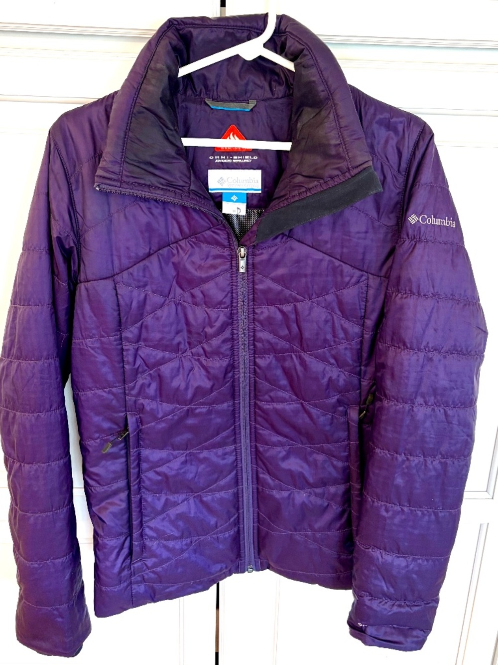 Women’s Columbia purple Omni heat puffer jacket